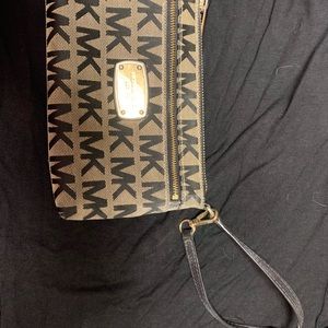 Michael Kors wristlet